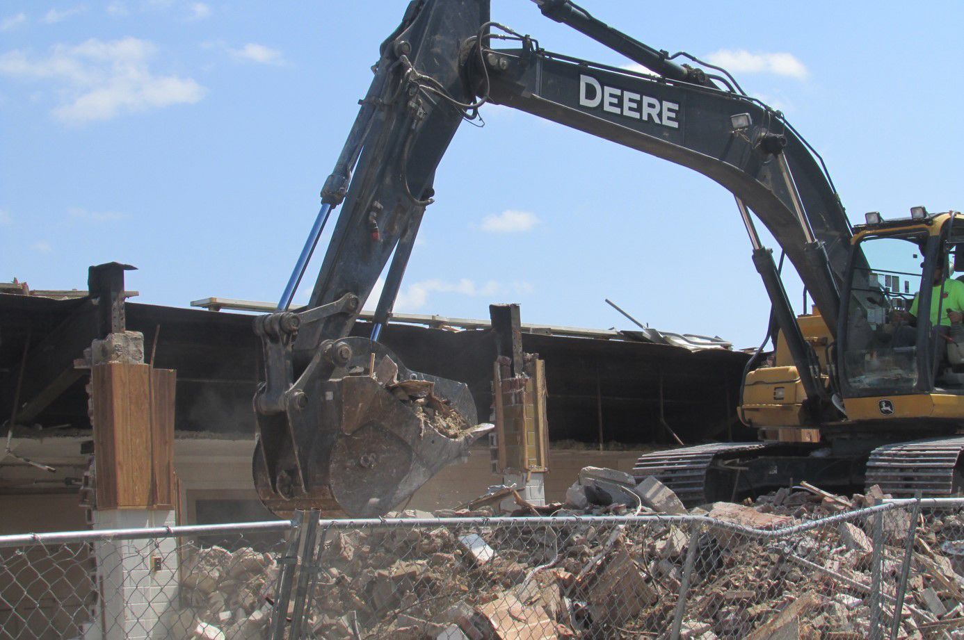 sloane wallace demolition 1